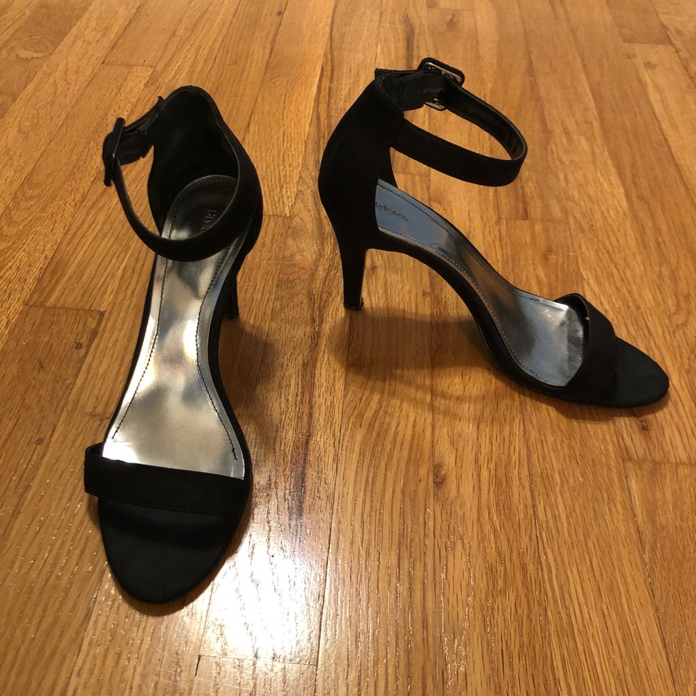 Style & Co Strappy Black Heels sz 9.5
